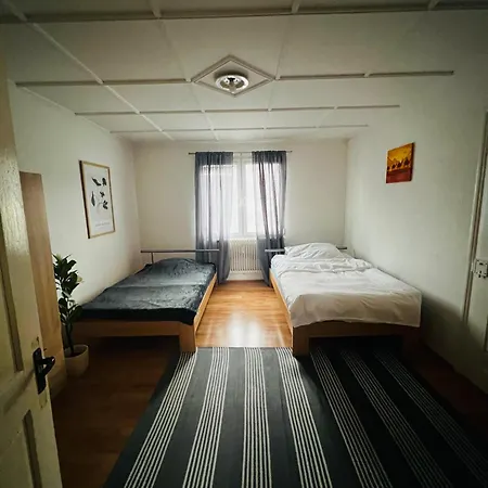 Apartmenthaus 2